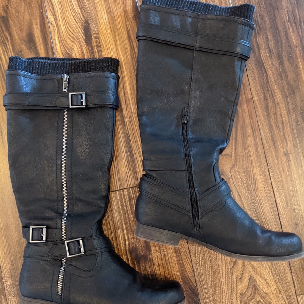 Sweater Cuff Boot